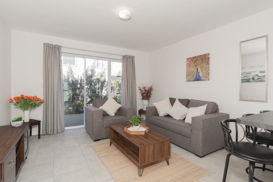 2 Bedroom Property for Sale in Stratford Green Western Cape